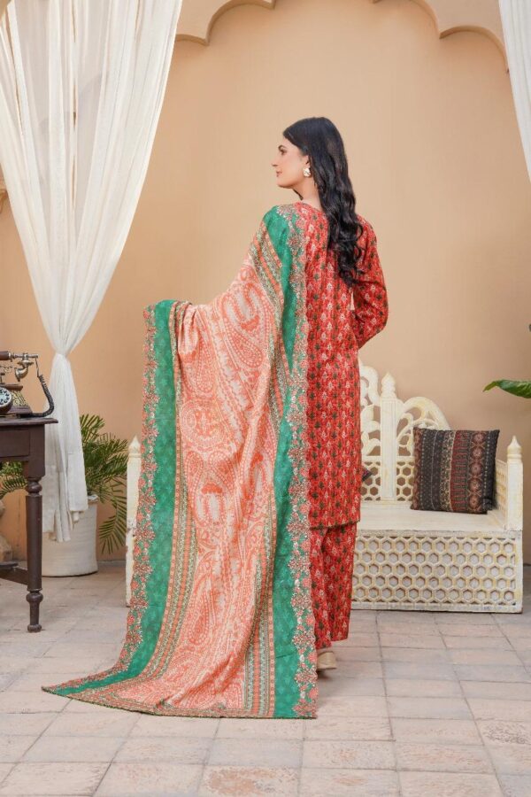 Stylish pink khaddar suit with embroidered pattern -3 pcs - Image 2