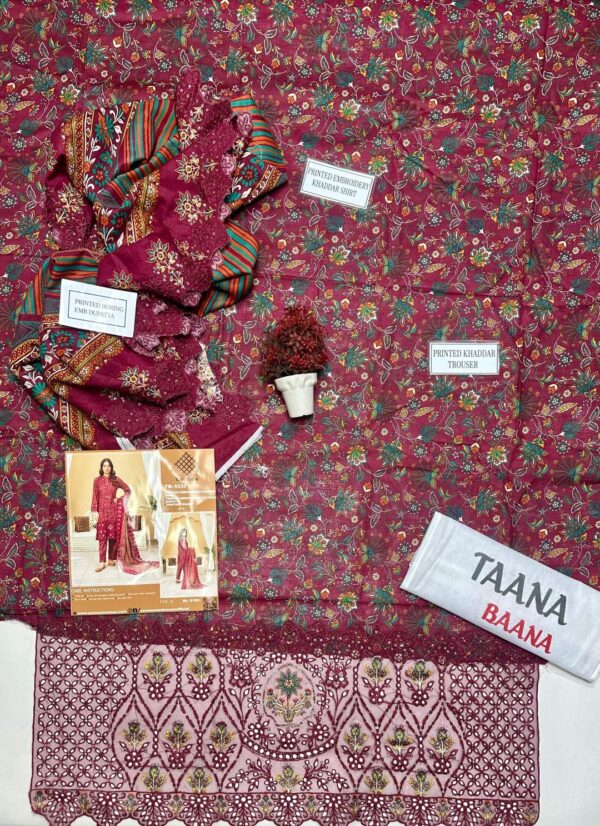 Maroon Embroidered khaddar suit-3 pcs featuring cut work and print design - Image 3