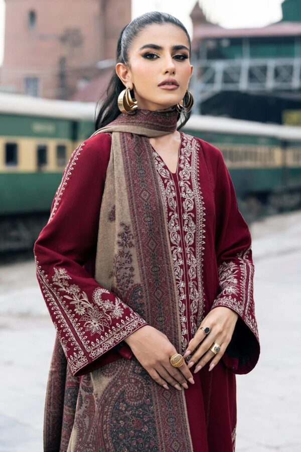 3 Pcs women's unstitched embroidered suit - Image 3