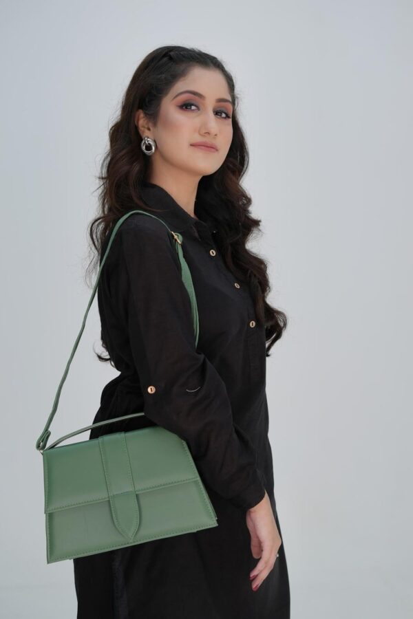 Stylish girls multiple color crossbody bag - Image 6