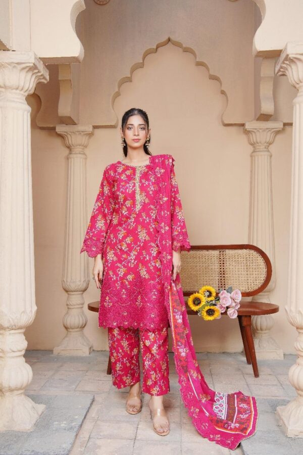 Stunning pink khaddar suit set 3 Pcs with embroidered and printed pattern