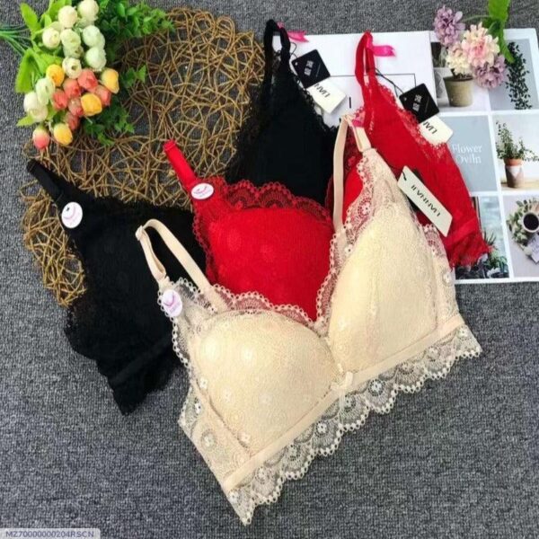 Elegant lace work padded bra in peige